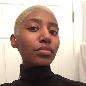 Meet your Posher, Diamond